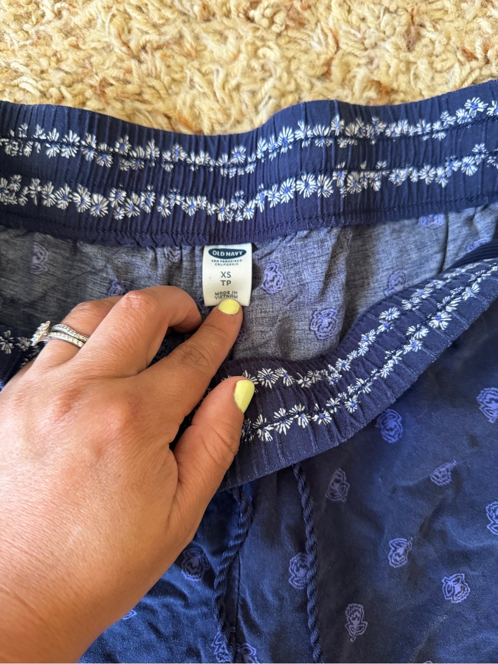 Old Navy Navy Blue Floral Border Mid-Rise Soft Pants for Women - Picture 3 of 6